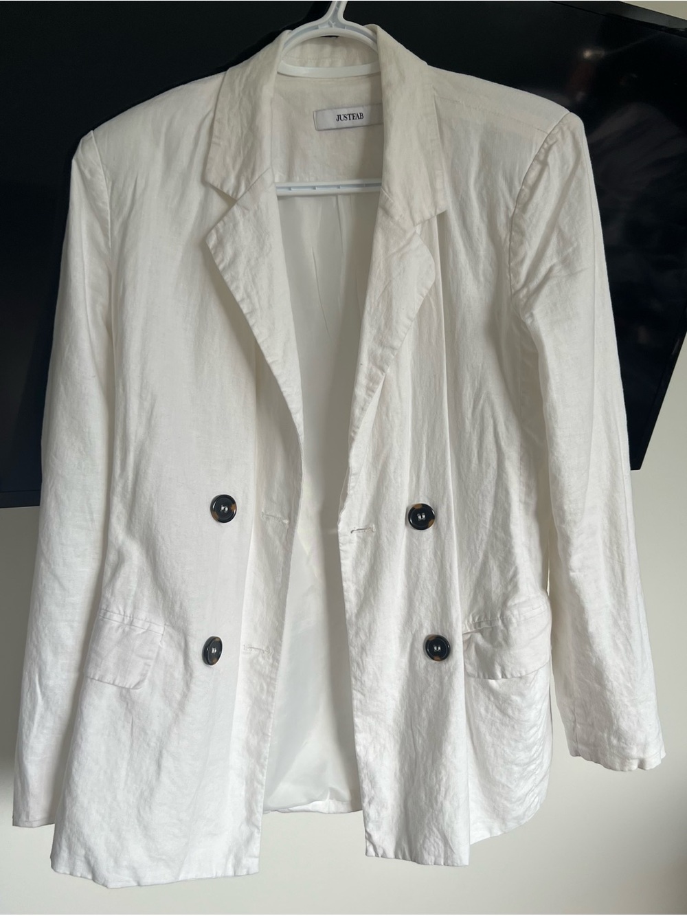 White Double-Breasted Blazer